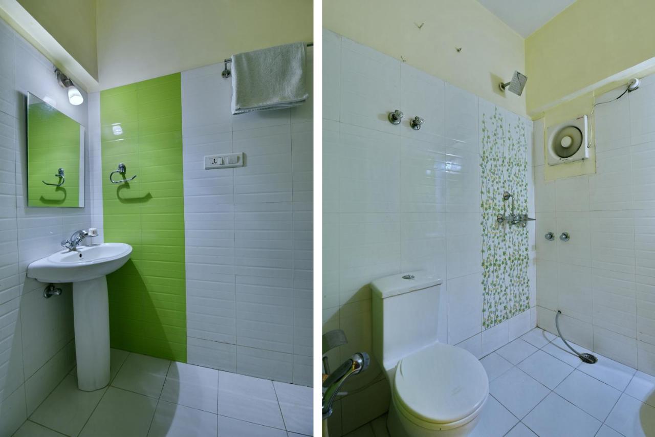 Oyo 2289 Hotel Radha Palace Kukas Kültér fotó